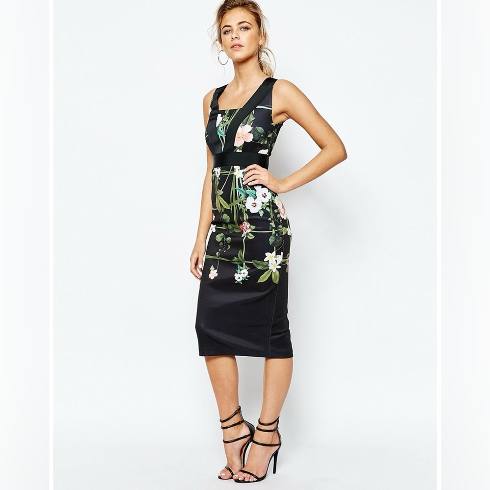 Ted Baker London Black Kacied Secret Trellis Elastic Dress Size 1 which is 2-4